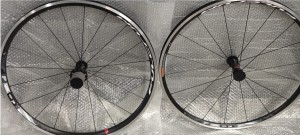 Fulcrum Racing 600 Shimano 8-10-Gang 28 Zoll Rennrad-Laufradsatz